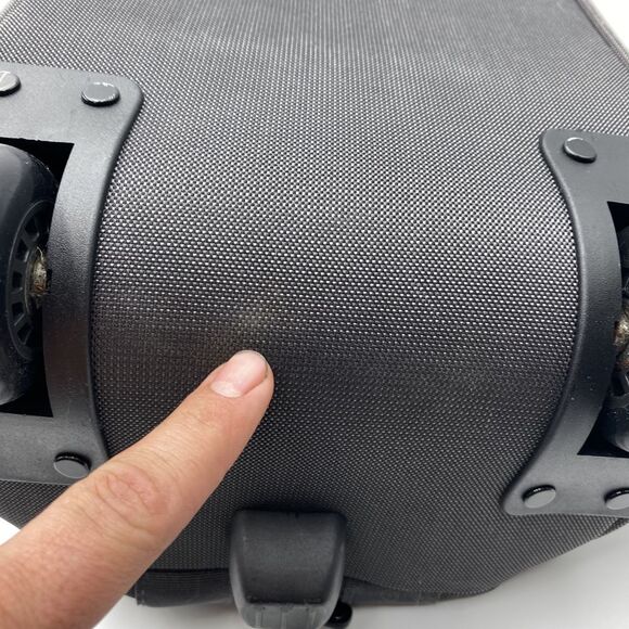 Antler 20 in Backpack or Rolling Trolley Bag Khaki Urbanite Rucksack Ultralight - Picture 11 of 16